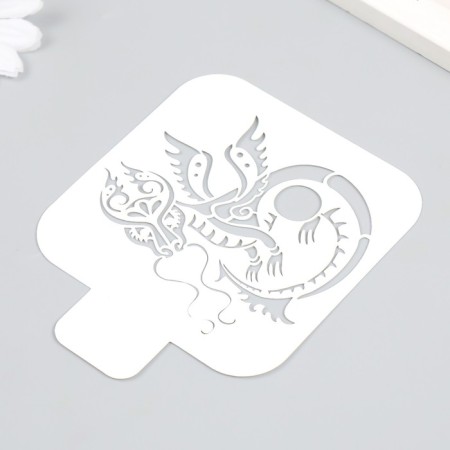 Plastic stencil "Dragon" 9x9 cm-1