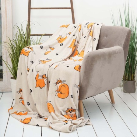 Festeval Red Cat 150x200cm, cream, microfiber 190g/m, PE 100%