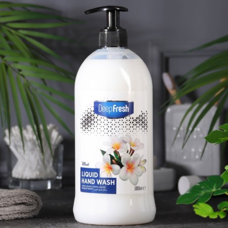 Liquid hand soap "Musk", series "Family", Deep Fresh, 1 liter