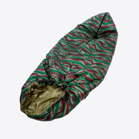 Sleeping bag, camouflage color-1