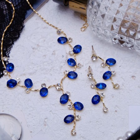 Set 2 objects: earrings, necklace "amazement" flowering, blue-white color in gold, 42 cm