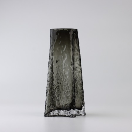 Judy flower vase of black glass 25 × 12.5 × 12.5 cm