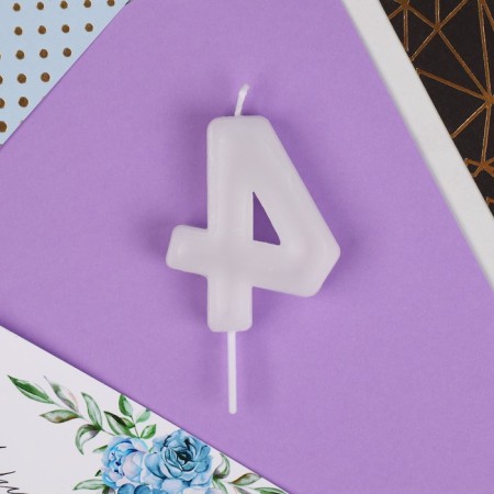 Candle for the cake, number "4", 5.5 x 8 cm.