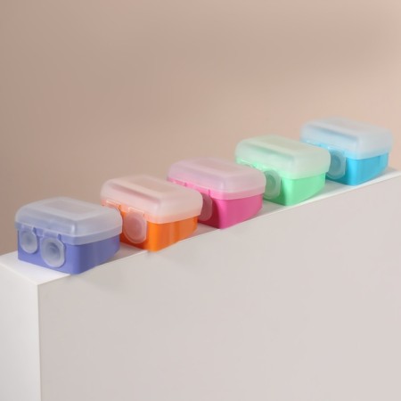Cosmetic sharpener, with a lid, double, mix color-7
