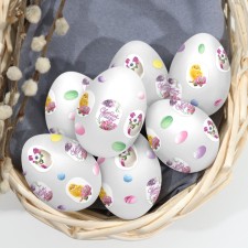 Easter stickers on the eggs of 