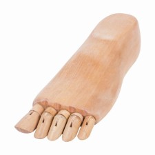 Wooden figure 