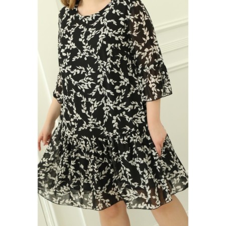Women's dress, size 52-3