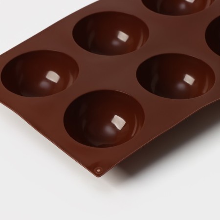 The form for baking is the “figure. Hemisphere ”, silicone, 27 × 18 × 3.5 cm, 6 cells (7x7x3.5 cm), color mix-5