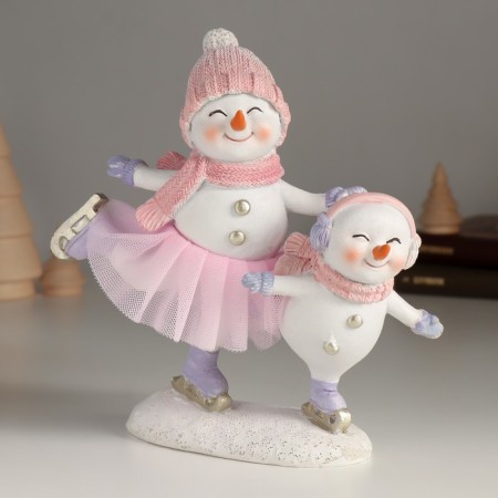 Souvenir Polystone "Happy Snowmen on Skates" 17x6x18 cm