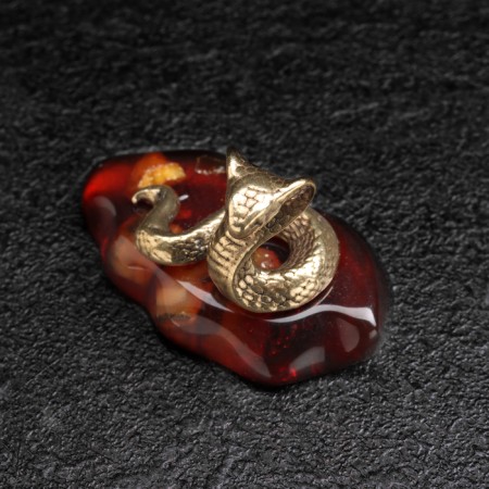 Souvenir "Snake of Cobra", small, brass, amber-3