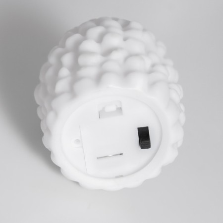 Nightmare "bump" 2W LED LR44 white 5.5x5x7cm-4
