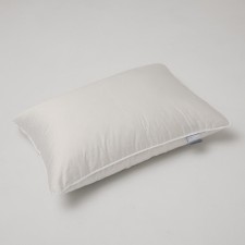 Pillow average, size 50x70 cm, color mix