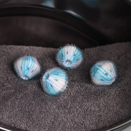 Balls for washing the linen of the share, d = 3.3 cm, 4 pcs, white-blue color-1