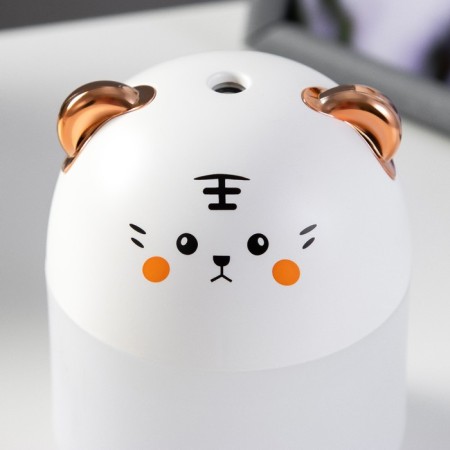 Night-owner "Satisfied cat" LED 2W USB 250ml white 8.4x8.4x10.8 cm Risalux-7