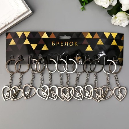Брелок металл "Парочка в сердце" фигурка крутится 3х2,8 см-2