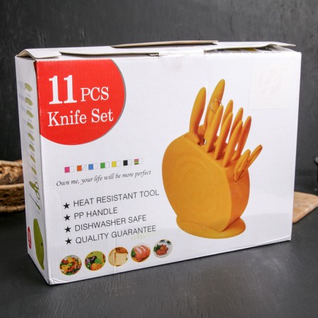 A set of kitchen knives on a stand, 8 knives, knife, scissors, green color-2