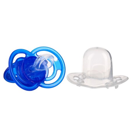 Nipple is an orthodaken “Bear” dummy with a cap, +6 months, blue-2