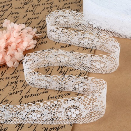 Capricon lace, 35 mm × 10 ± 1 m, white color