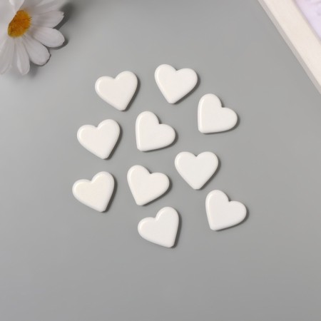 Acryl beads for the creativity of "Smooth hearts" white 2.4x2x0.5 cm-1