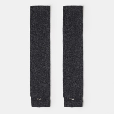 Women's hetras from Mongolian wool, black color