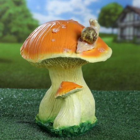 Garden figure "Mushroom with snail" medium 22x20x25cm-1