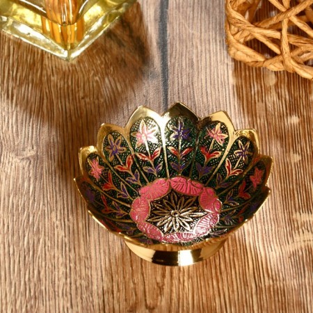 Brass dish "MIA" 9.5x9.5x4.5 cm