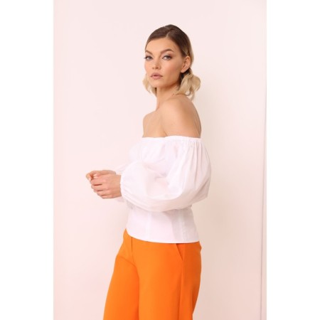 Female blouse, size 42-3
