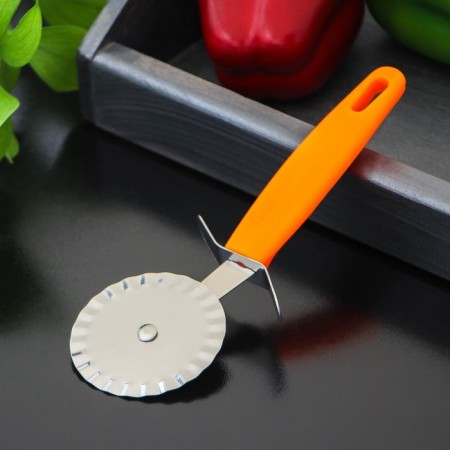 Knife for pizza and dough the orange, 19 cm, ribbed, orange color-1