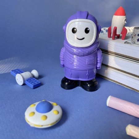 Carpet 2 holes with the Cosmonaut container, with an eraser, mix-3
