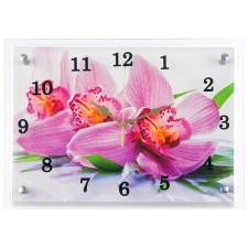 Carty clock is wall-mounted, interior 