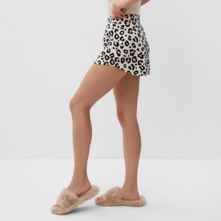 Women's shorts KAFTAN STYLE, size 40-42-2
