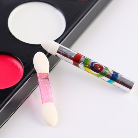 Makeup for the face and body, 7 colors + 4 pencils + 2 applicators + 2 lips-4