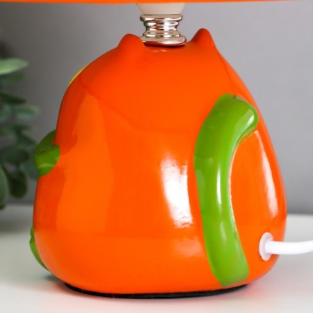 Table lamp "Cat" 1HE14 40W orange 20x20x25cm.-5