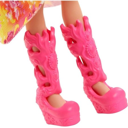 Enchantimals doll with a pet-4