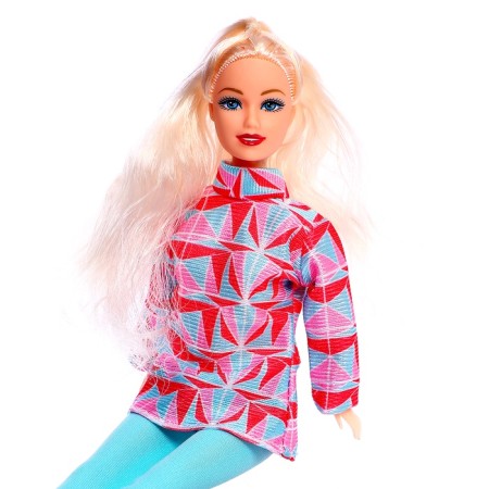 Model-model "Ksenia athlete" with accessories-11