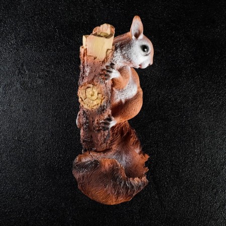 Squirrel -suspended garden figure for the Squirrel Squirrel on a branch. Good souvenirs from polystone, 26cm-1