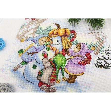 Embroidery Set "Friendly Team" 15 × 19 cm-2