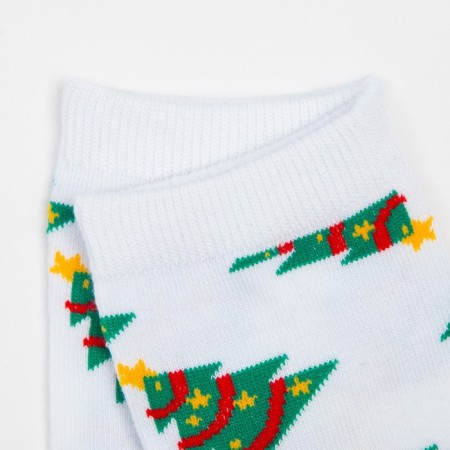 Women's socks "Christmas tree", white color, size 23-25-2