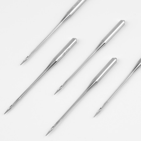 Needles for household sewing machines, universal, No. 70/10-3