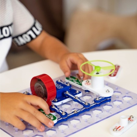 Electronic Evriki designer, 335 schemes, 31 elements, works from batteries-11