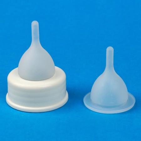 A set for feeding "Pigzon", a bottle of 150 ml, with 2 nipples and a ruff, white-3