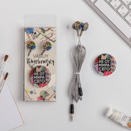 Set of headphones are vacuum and pops “not from this world”, 13.5 x 6 cm-2