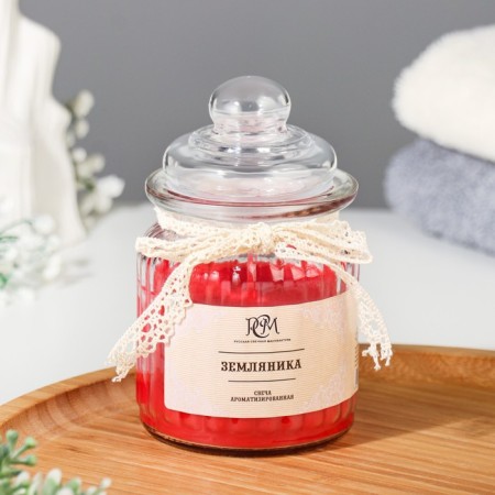 Candle in a bank flavored "strawberry" 180g, burning time 45h