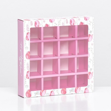 Box for 16 sweets, "March 8" 17.7 x 17.7 x 3.8 cm