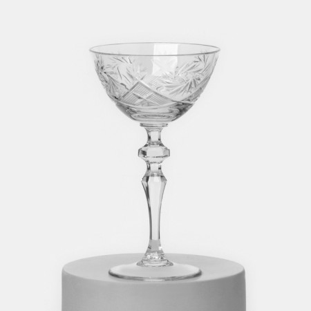 A set of crystal fuepers-1