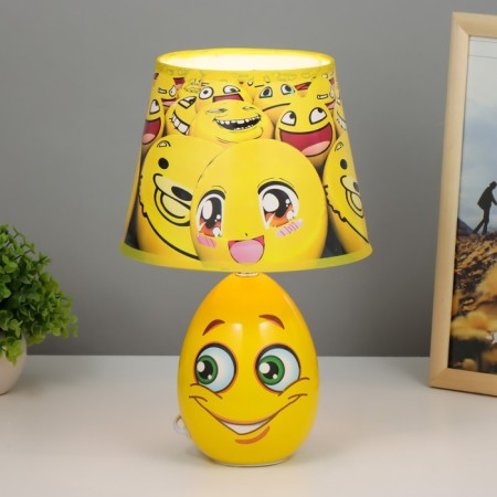 Highlight lamp "Funny Smiley" E14 15W yellow 20x20x33 cm Risalux-1