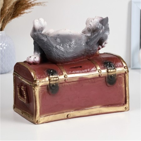 Копилка "Кот на сундуке" 23х13х22см, цветной-3