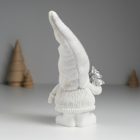 Polystone souvenir "Santa Claus in a white knitted cap, with a silver Christmas tree" 8.5x5x18 cm-4