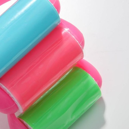 The roller for cleaning clothing is silicone, 19 × 12 × 5.5 cm, color mix-3