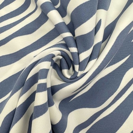 Women's dress, size 42-9